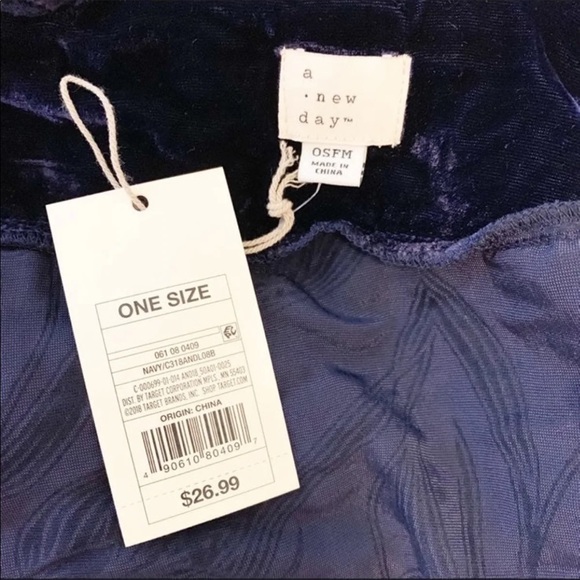 👍sold👍👍Beautiful velvet kimono robe - Picture 6 of 6